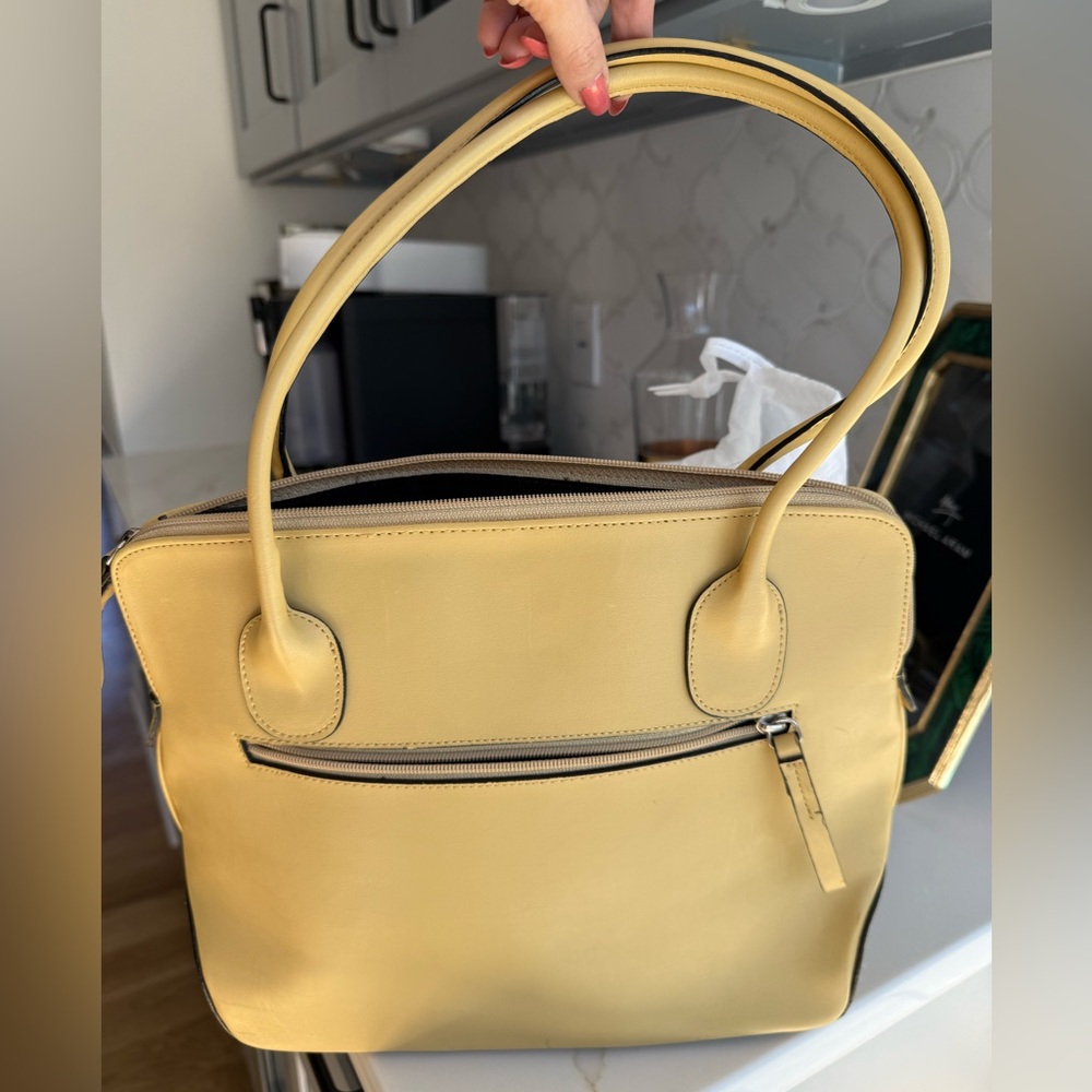 Vintage yellow purse - Picture 14 of 16